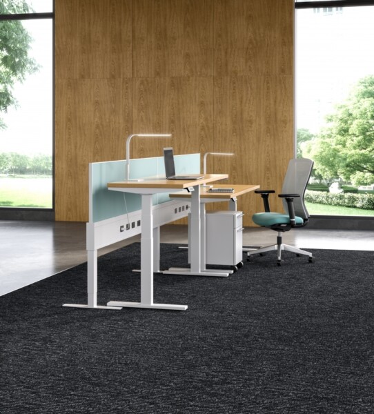 Encounter 25 straight powerbeam with height adjustable tables md 1